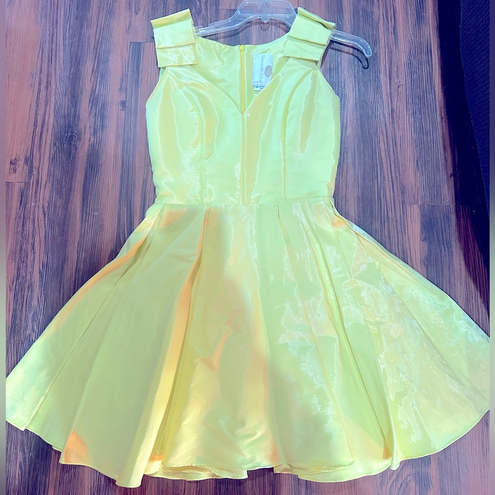 Fernando Wong size 2 Custom Yellow Dress